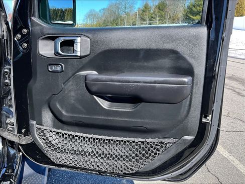 Used 2020 Jeep Wrangler Unlimited Sport S image 12