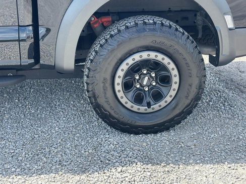 Used 2023 Ford F150 Raptor w/ Raptor Carbon Fiber Package AWD/4WD image 12
