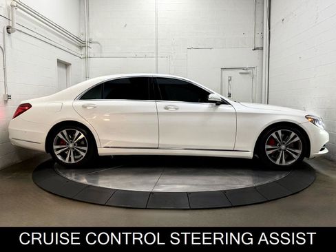 Used 2016 Mercedes-Benz S 550 Sedan w/ Premium Package image 9
