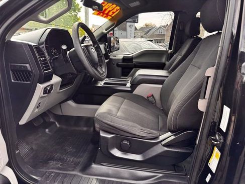 Used 2017 Ford F150 XL w/ Equipment Group 101A Mid AWD/4WD image 9