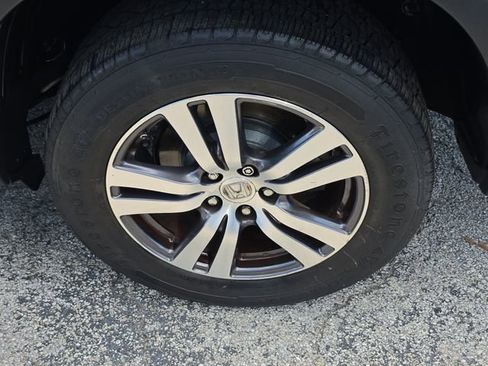 Used 2017 Honda Ridgeline RTS image 6