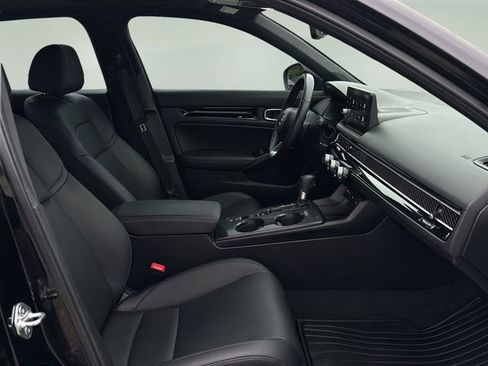 Used 2025 Honda Civic Sport image 10