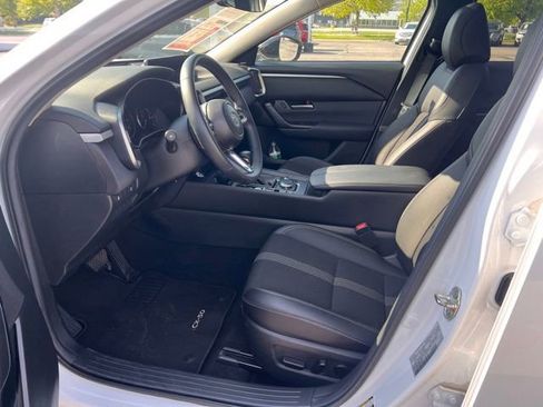 Used 2025 MAZDA CX-50 AWD 2.5 S w/ Premium Package image 9