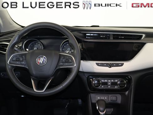 Used 2022 Buick Encore GX Essence FWD image 13
