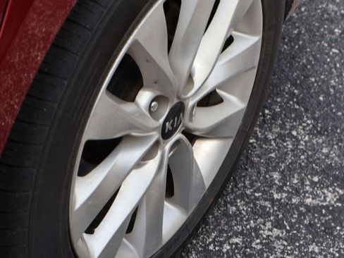 Used 2018 Kia Optima S FWD image 20