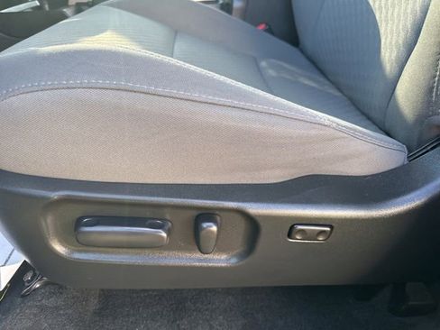 Used 2023 Toyota Tacoma SR5 RWD image 15
