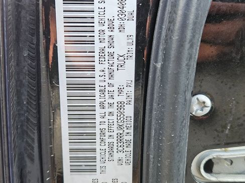 Used 2019 RAM 3500 Limited image 38