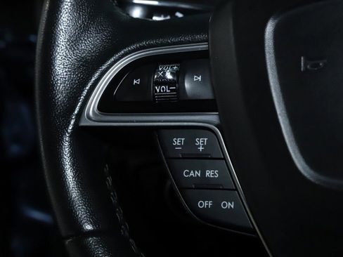 Used 2019 Lincoln Nautilus FWD image 20