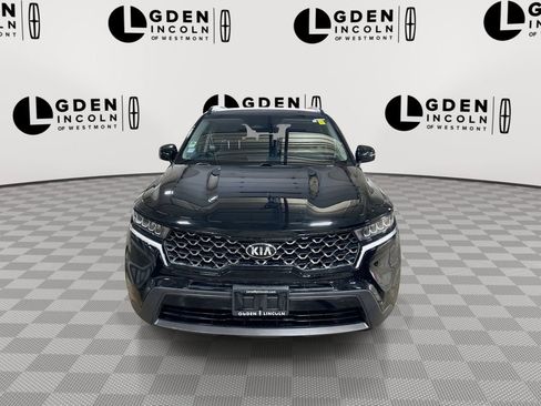 Used 2021 Kia Sorento S w/ Panoramic Sunroof Package AWD/4WD image 3