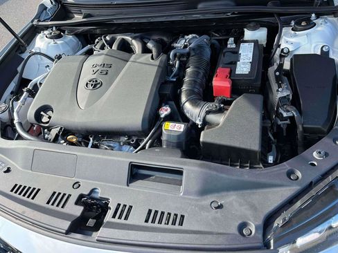 Used 2021 Toyota Avalon XSE image 36
