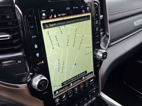 Used 2019 RAM 2500 Laramie image 14