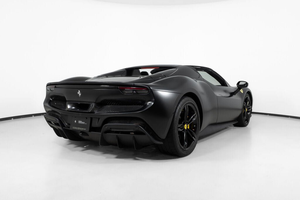 Used 2025 Ferrari 296 GTS RWD image 8