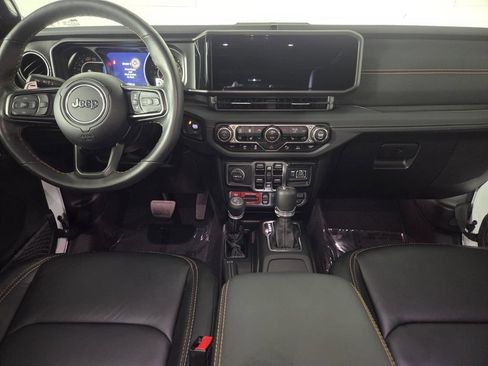 Used 2024 Jeep Wrangler Unlimited Rubicon 392 AWD/4WD image 28