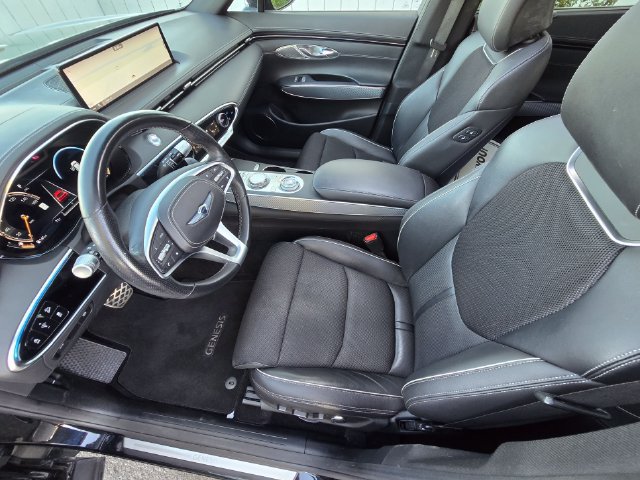 Used 2023 Genesis GV70 2.5T w/ Sport Prestige Package AWD/4WD image 23