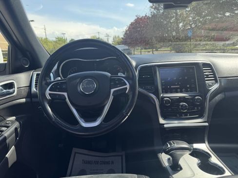 Used 2015 Jeep Grand Cherokee Altitude AWD/4WD image 13