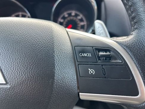 Used 2015 Mitsubishi Outlander Sport SE image 16