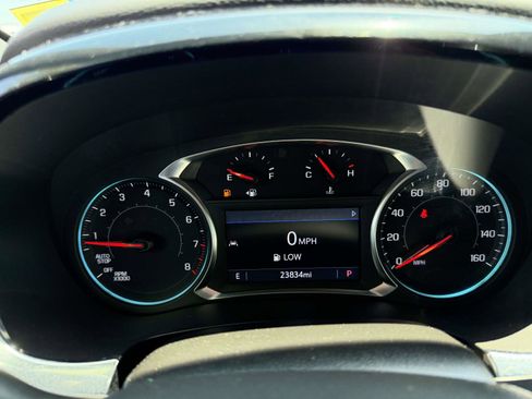 Used 2023 Chevrolet Traverse LT AWD/4WD image 31