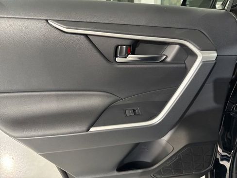 New 2025 Toyota RAV4 XLE image 18