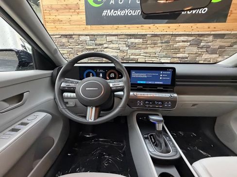 Used 2024 Hyundai Kona SEL AWD/4WD image 34