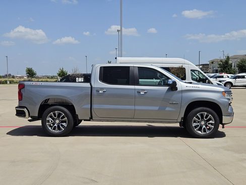 New 2026 Chevrolet Silverado 1500 LT w/ Texas Edition Plus AWD/4WD image 7