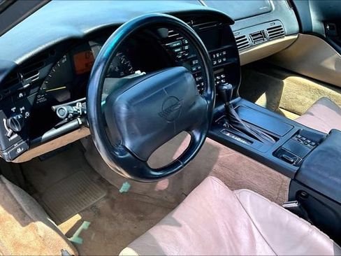 Used 1994 Chevrolet Corvette Coupe RWD image 13