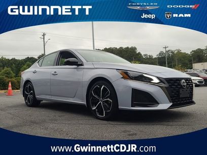 Used 2024 Nissan Altima 2.5 SR