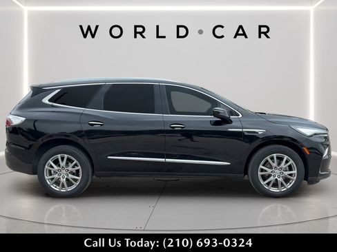 Used 2023 Buick Enclave Essence w/ Experience Buick Package FWD image 8