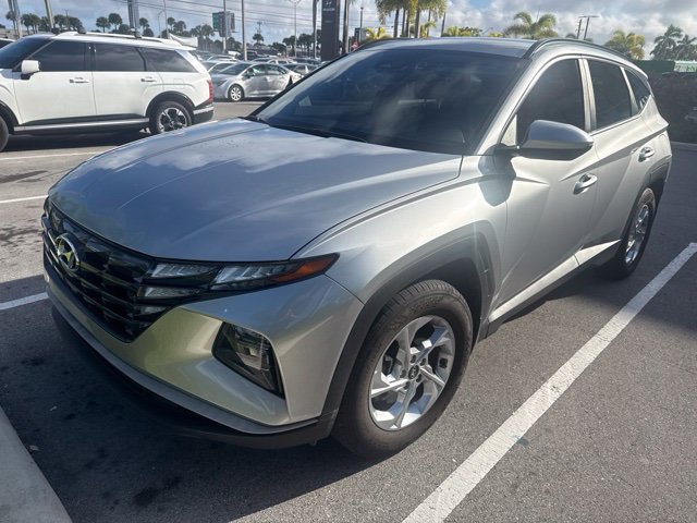 Used 2024 Hyundai Tucson SEL FWD image 1