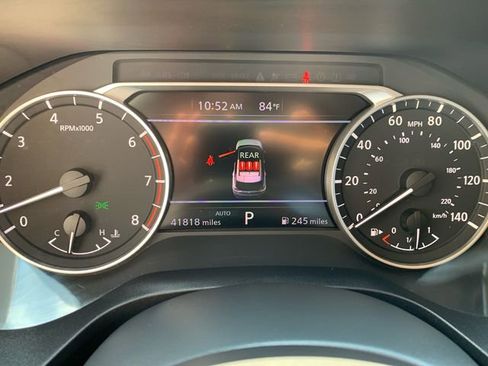 Used 2023 Nissan Rogue SV image 24