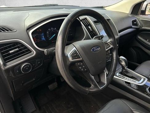 Used 2017 Ford Edge SEL w/ Equipment Group 201A image 6