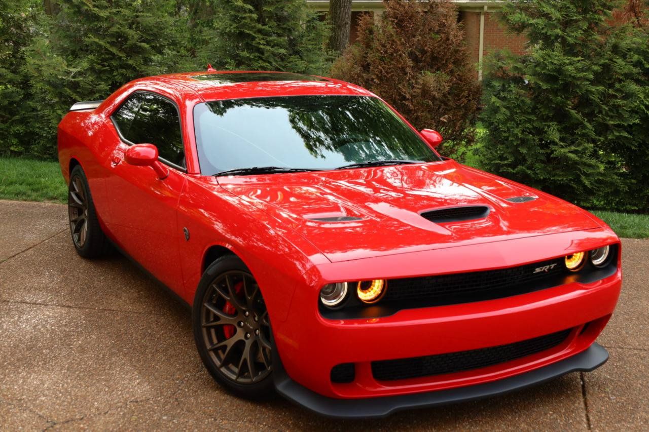 Used 2017 Dodge Challenger SRT Hellcat RWD image 55