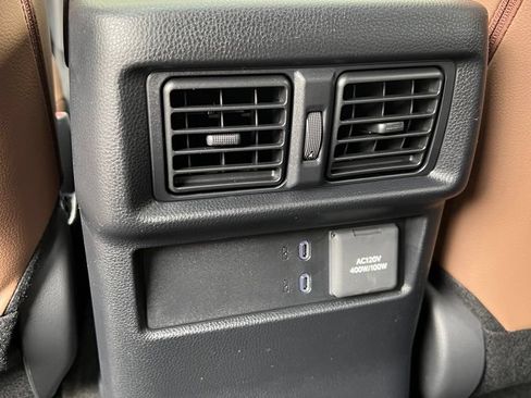New 2026 Toyota 4Runner Limited AWD/4WD image 15