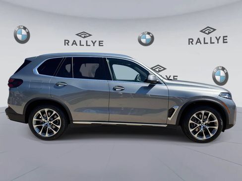 Certified 2024 BMW X5 xDrive40i AWD/4WD image 4