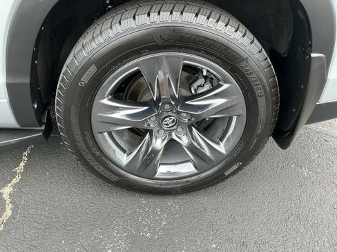 Used 2018 Toyota Highlander Limited Platinum w/ Protection Package #3 AWD/4WD image 12