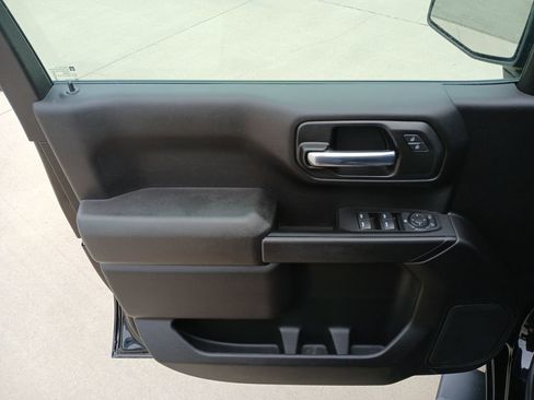 Used 2025 GMC Sierra 1500 Pro w/ Graphite Edition image 22