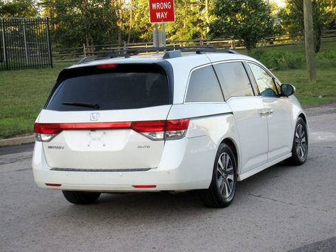 Used 2014 Honda Odyssey Touring Elite image 13
