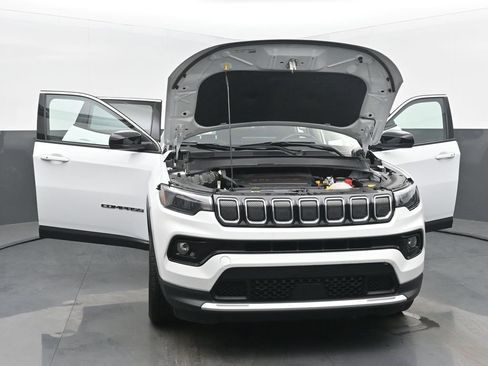 Used 2022 Jeep Compass Limited w/ Sun and Sound Group image 54