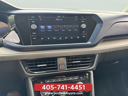 Used 2024 Volkswagen Taos SE FWD image 34