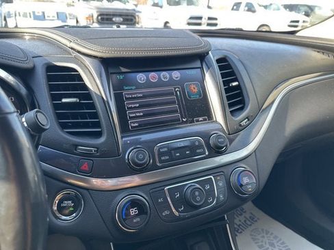 Used 2018 Chevrolet Impala LT image 17