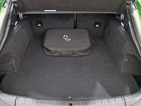 Used 2022 Porsche Taycan 4 Cross Turismo image 36