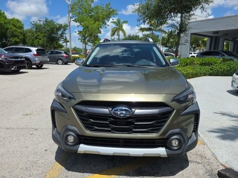 Used 2023 Subaru Outback Touring AWD/4WD image 2