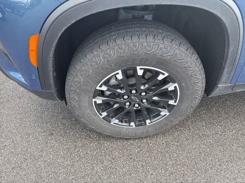 Used 2024 Chevrolet Traverse Z71 w/ Enhanced Driving Package image 10