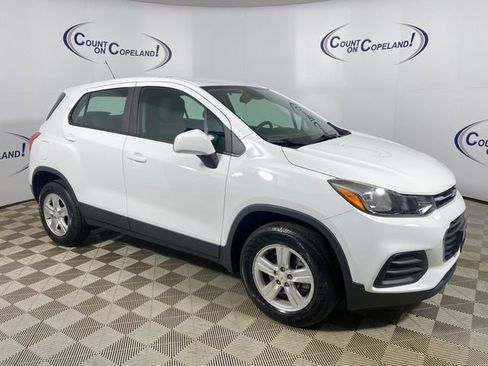 Used 2018 Chevrolet Trax LS image 9