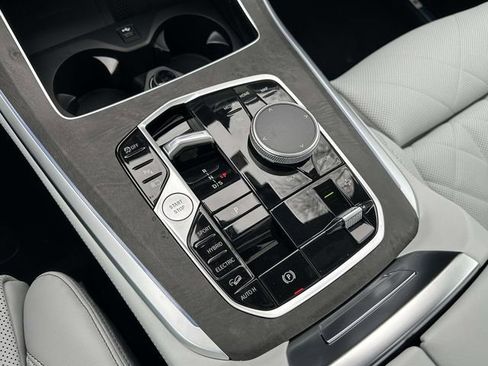 New 2026 BMW X5 xDrive50e AWD/4WD image 17