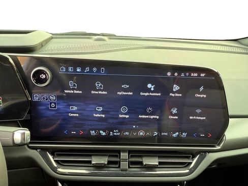 New 2026 Chevrolet Equinox EV RS image 15