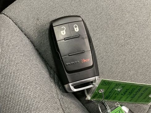 Used 2024 RAM 2500 Big Horn image 28