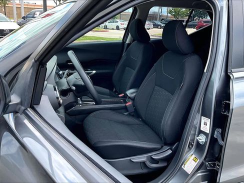 Certified 2023 Nissan Kicks SV w/ Exterior Package FWD image 8