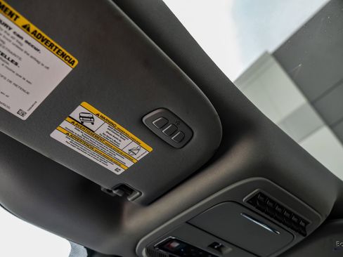 Used 2023 Ford F250 Lariat w/ Lariat Ultimate Package image 46