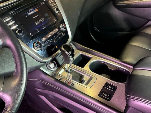Used 2023 Nissan Murano SV AWD/4WD image 19