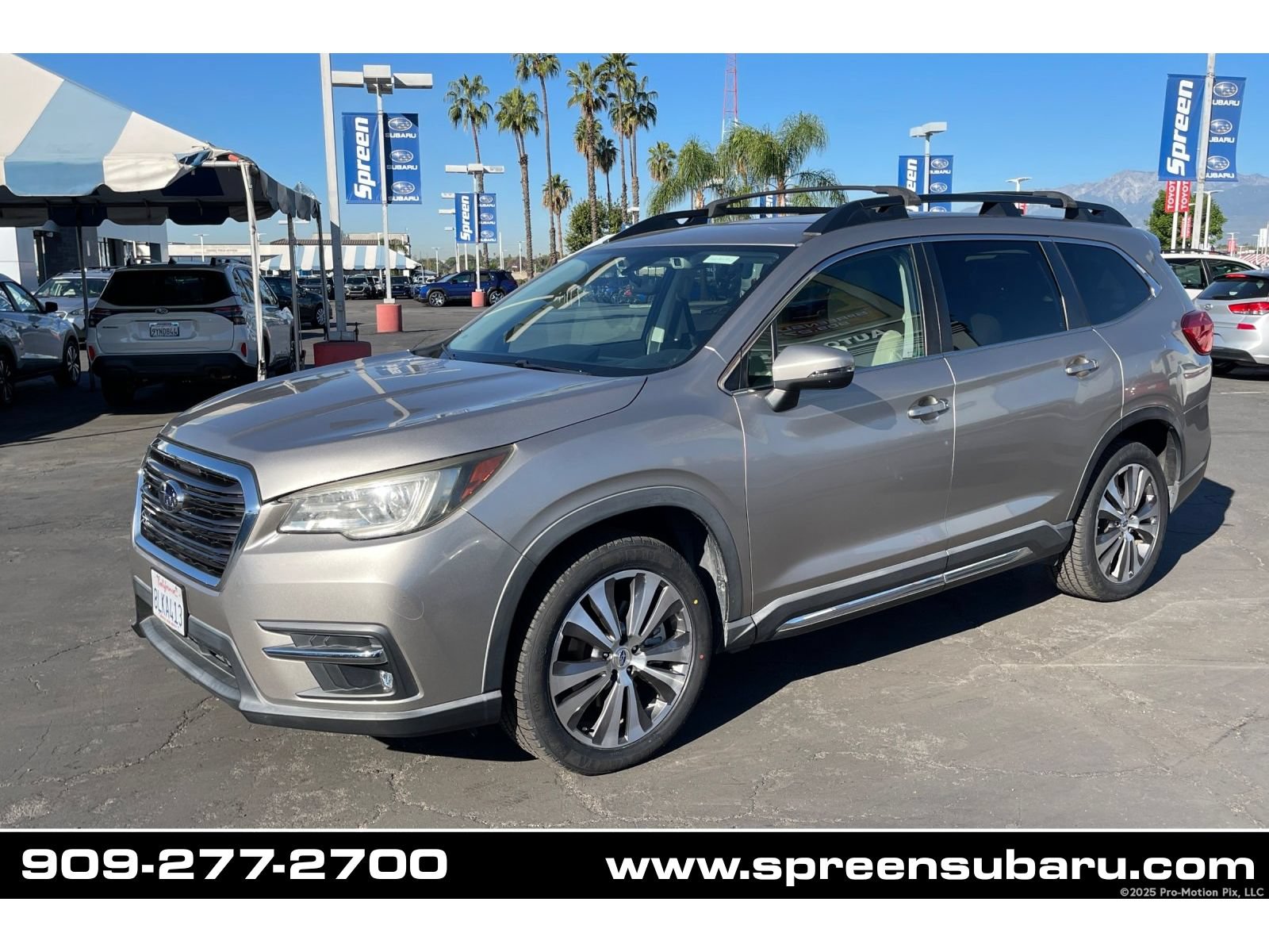 Used 2019 Subaru Ascent Limited w/ Popular Package #3 AWD/4WD image 1